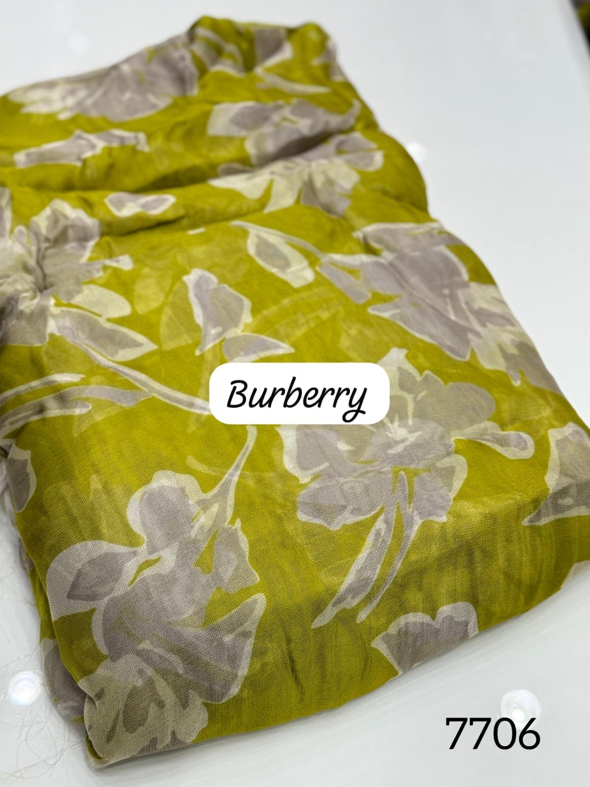 Burberry Allover